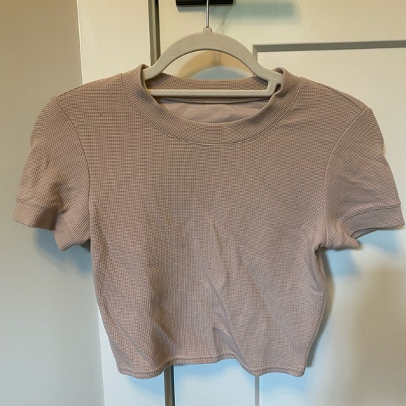 Cropped alo tshirt - Picture 1 of 2